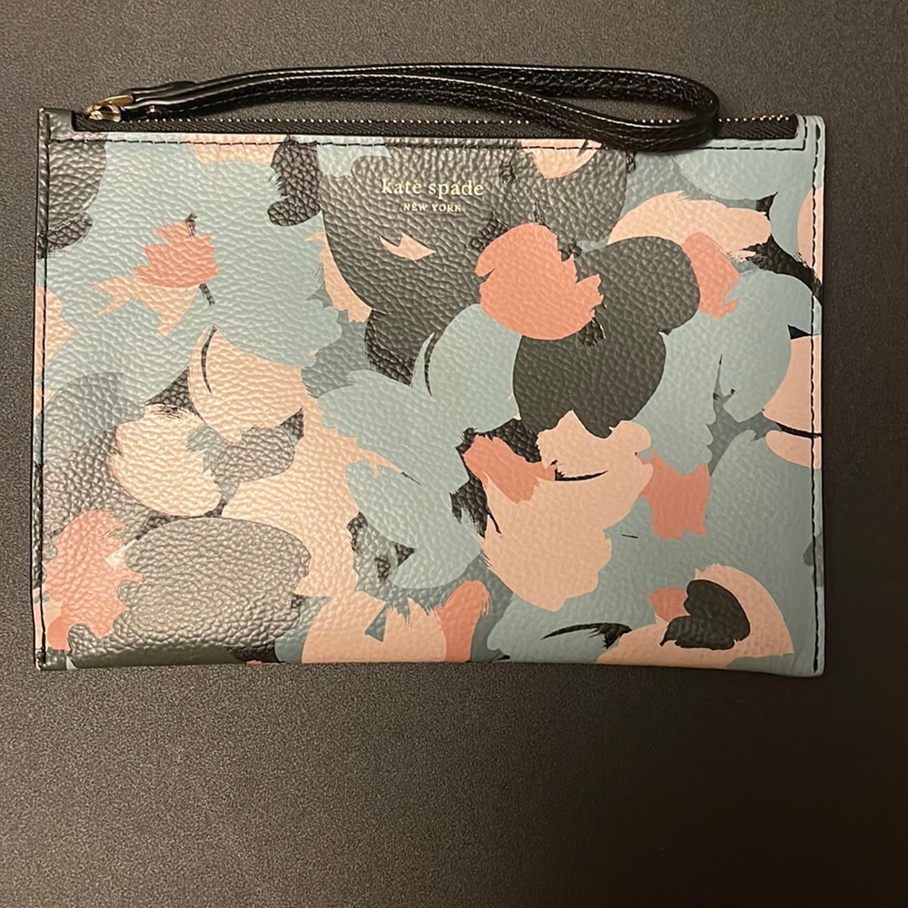 Kate Spade Wristlet